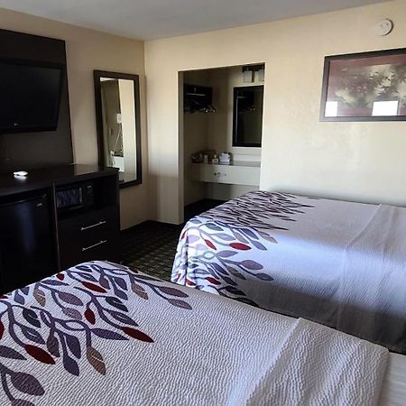 Red Roof Inn & Suites Greenwood, Sc Zewnętrze zdjęcie
