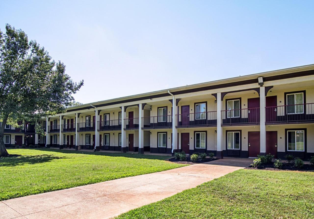 Red Roof Inn & Suites Greenwood, Sc Zewnętrze zdjęcie