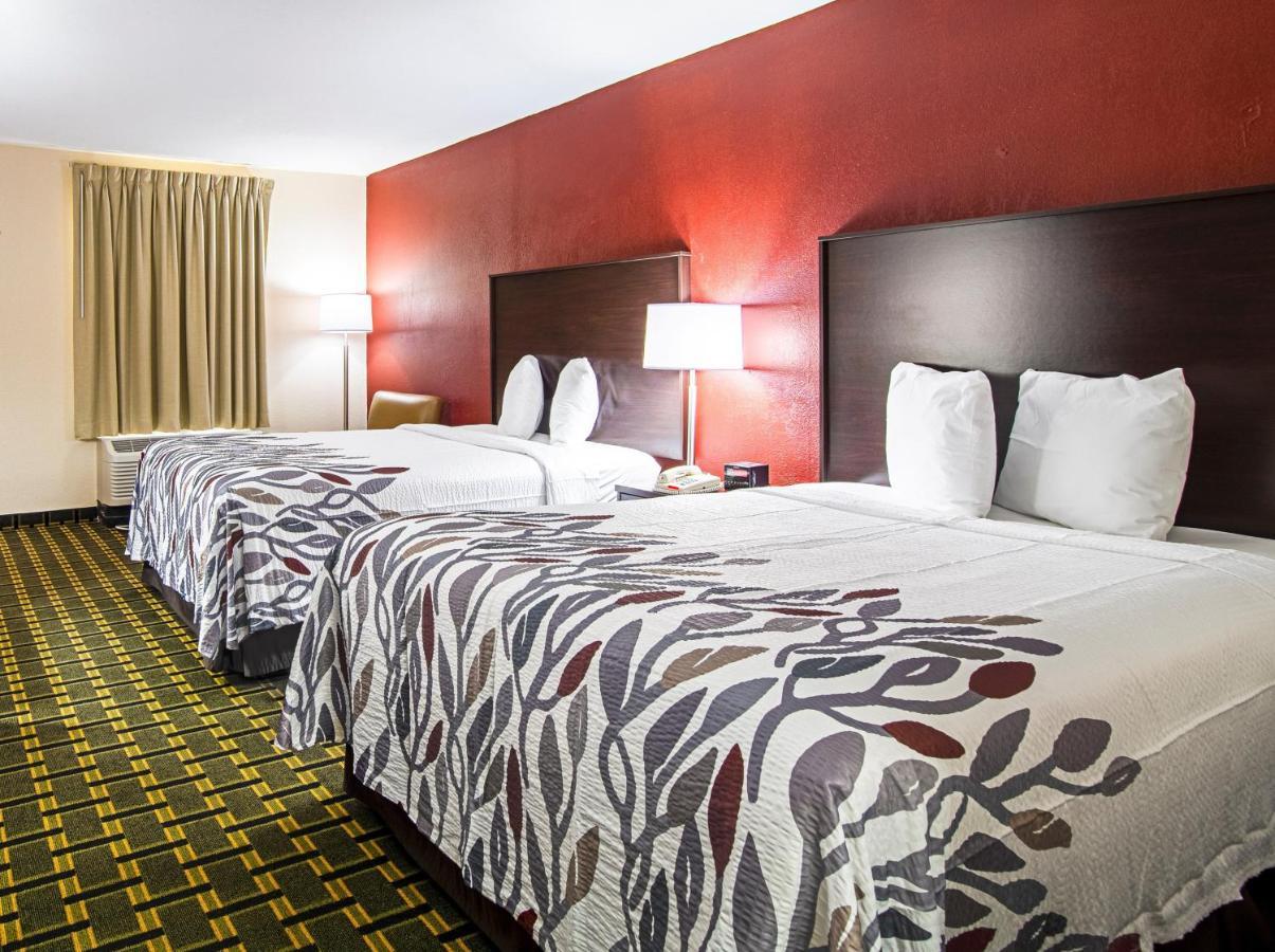 Red Roof Inn & Suites Greenwood, Sc Zewnętrze zdjęcie