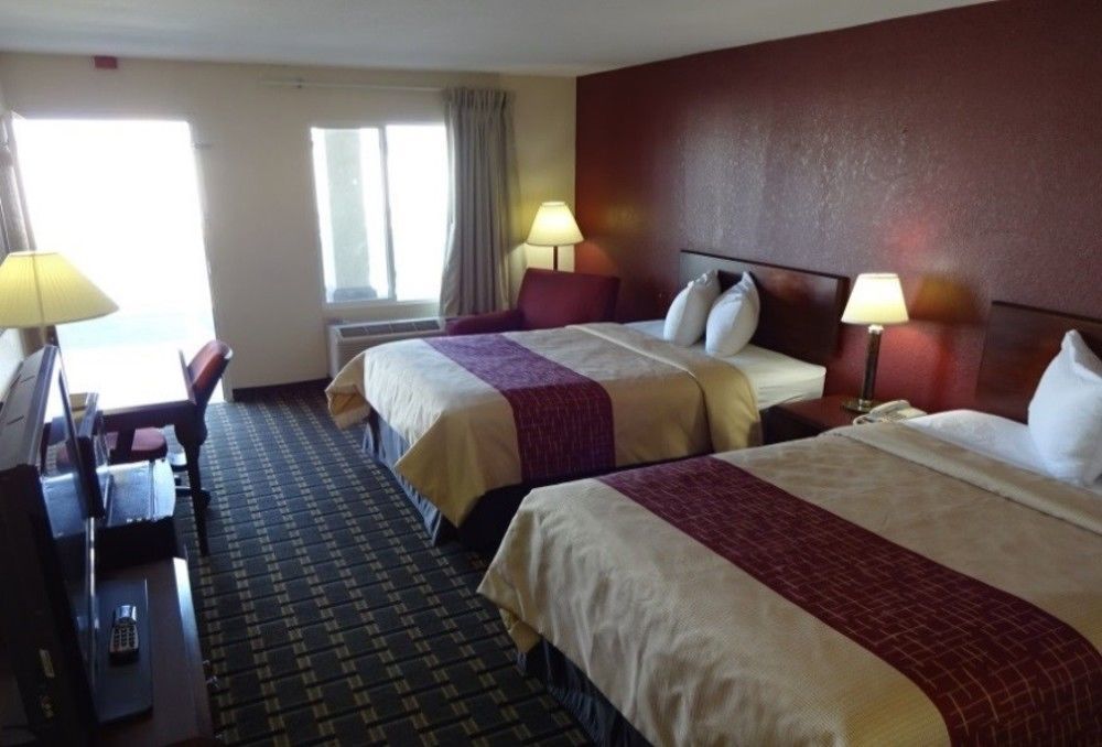 Red Roof Inn & Suites Greenwood, Sc Zewnętrze zdjęcie