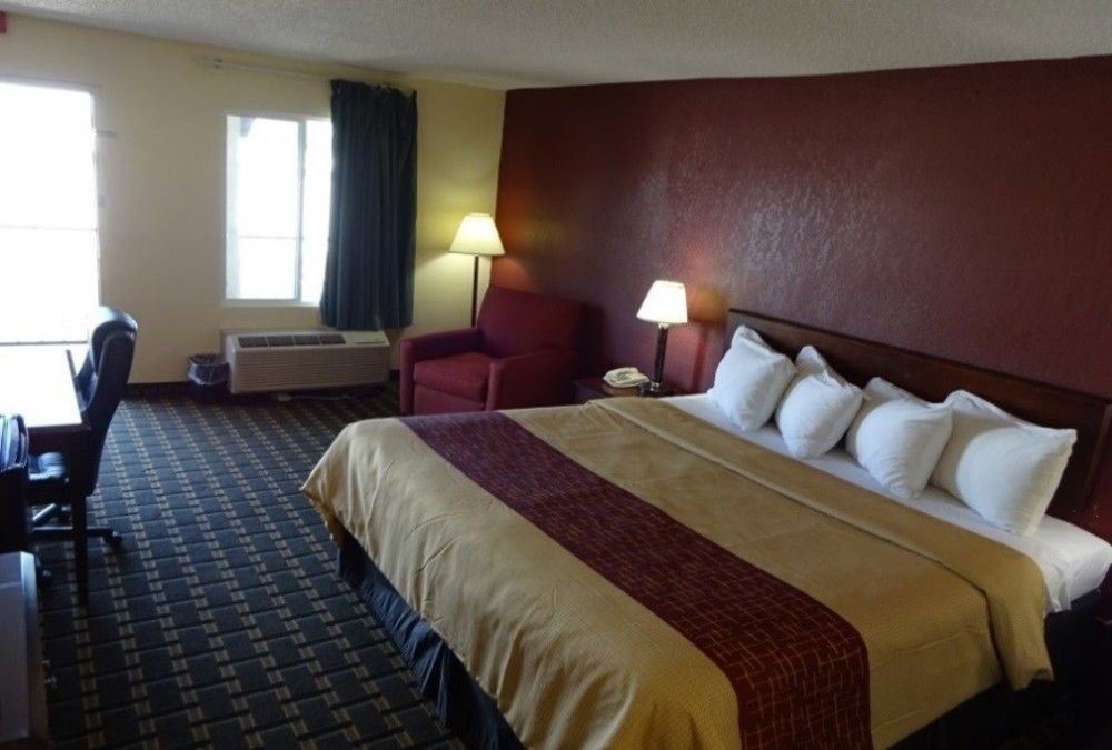 Red Roof Inn & Suites Greenwood, Sc Zewnętrze zdjęcie