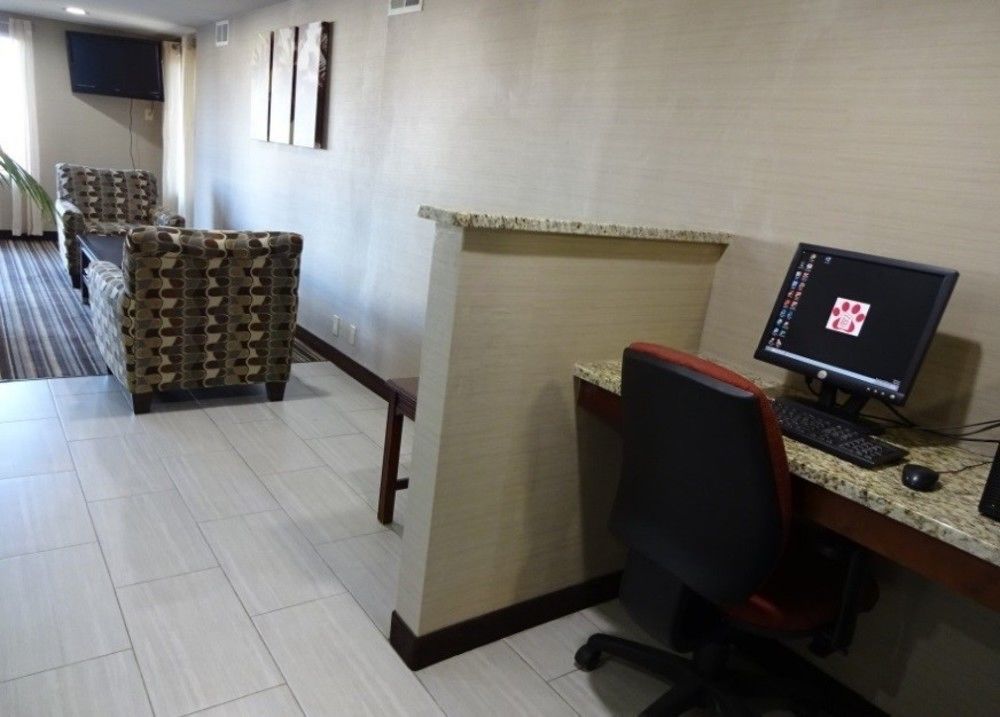 Red Roof Inn & Suites Greenwood, Sc Zewnętrze zdjęcie